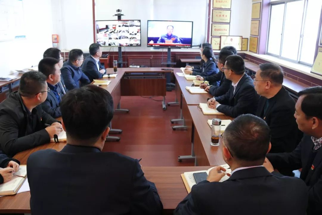 【下层动态】学习先进典范 凝聚奋进实力——先进事迹报告会引发山西建工各下层单位强烈回声-402cc永利集团