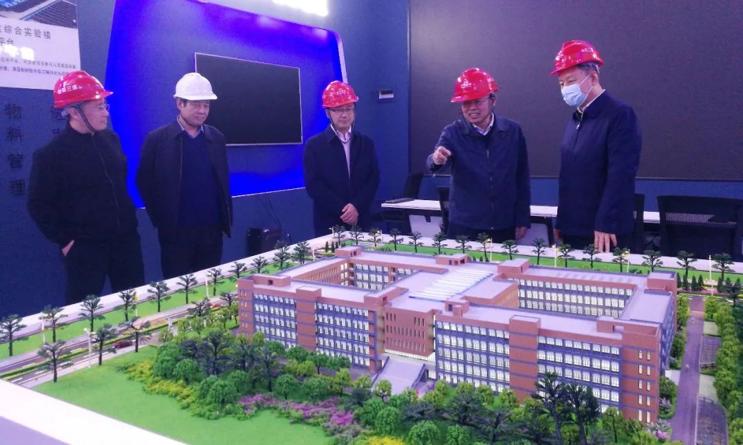 晋中市委书记吴俊清在山西建投三建集团承建的山西农业大学新建综合实验楼402cc永利集团项目调研