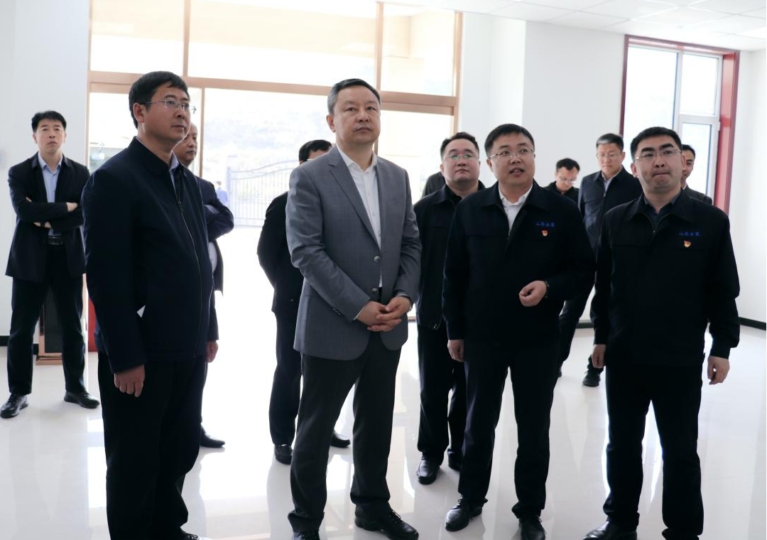 晋中市委书记在山西建投装置集团昔阳经济手艺开发区地下综合管廊项目调研