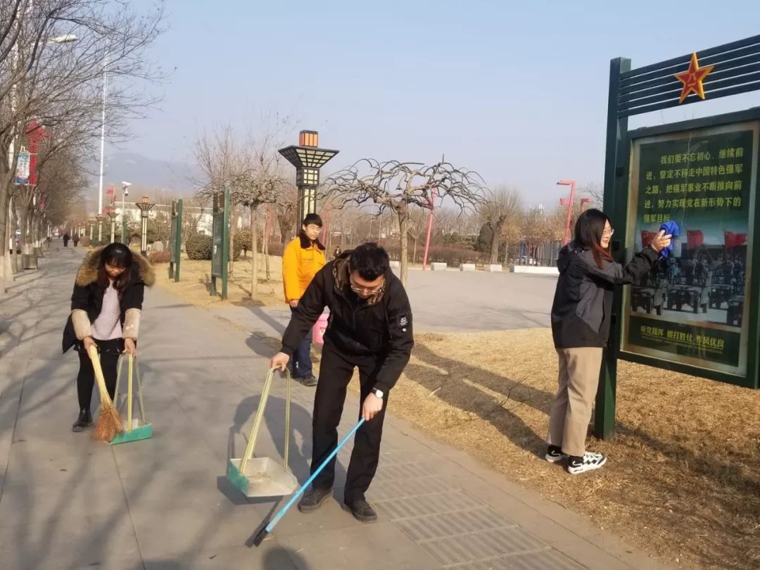 学雷锋 见行动|山西建工青年用行动擦亮“雷锋精神”手刺-402cc永利集团