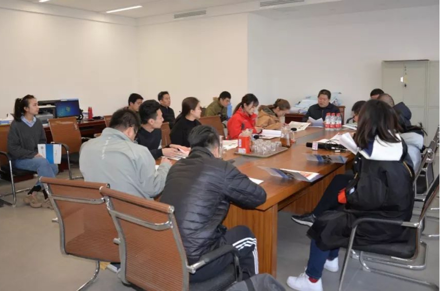 山西建投建工集团承建的“二青会”足球场迎来多家主流媒体采访聚焦-402cc永利集团
