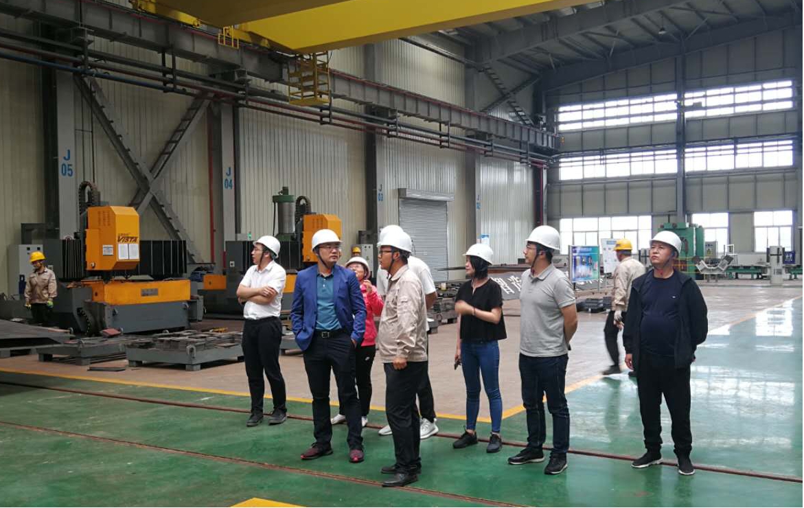 华发集团现代服务公司焦点团队来晋考察“五大中心”聚会会展项目-402cc永利集团