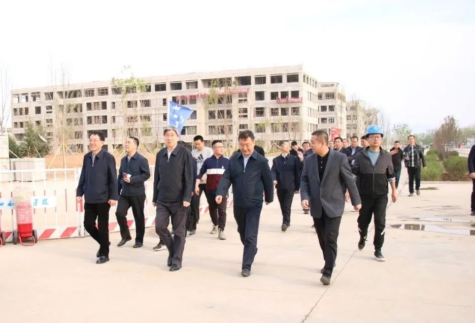 忻州市长在山西建投建工集团忻州师院新校区搬家项目调研