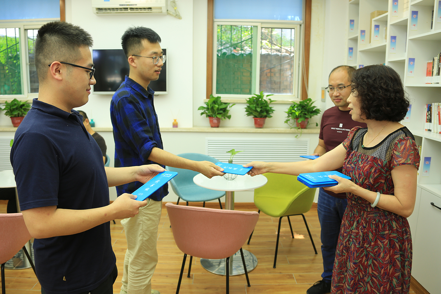 山西建投四建集团职工书屋 提档升级  让书香触手可及-402cc永利集团