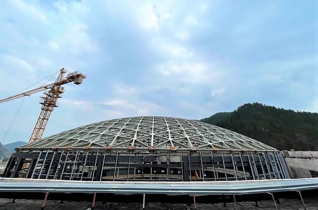 山西省首个铝合金穹顶完工-402cc永利集团