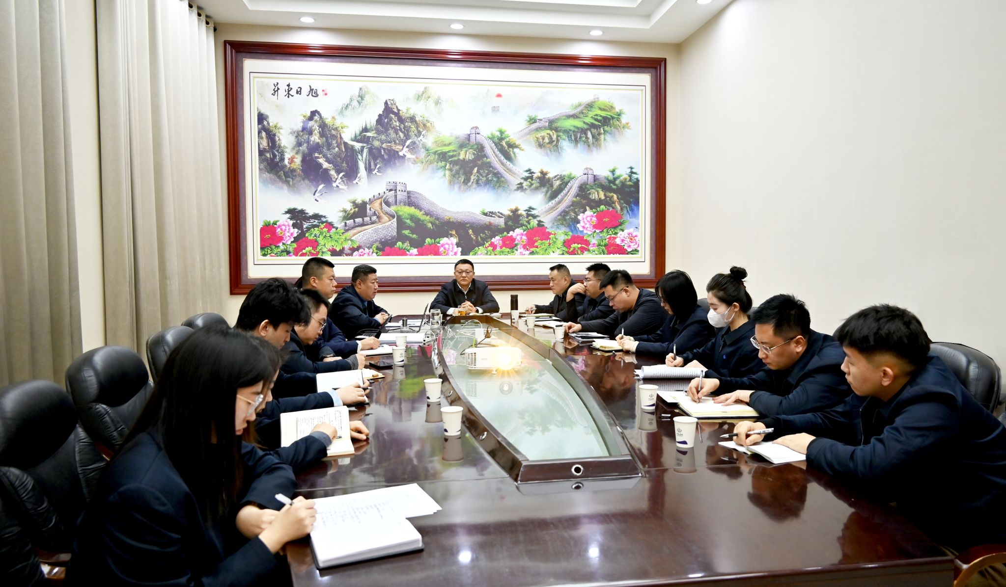 山西建投漂亮墟落公司召开一季度市场谋划事情会