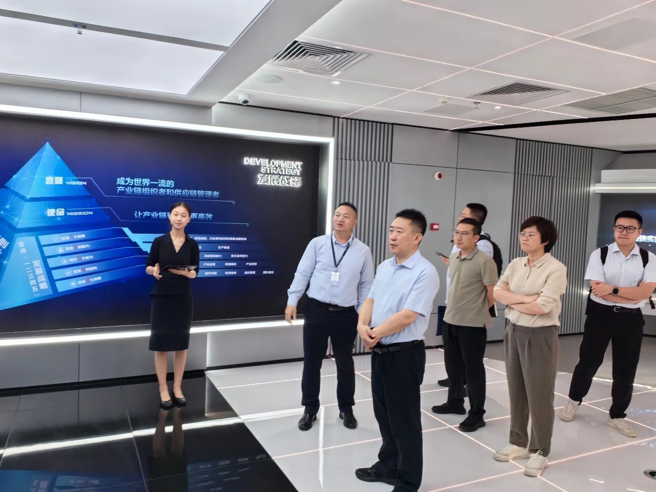 山西建投物贸公司与浙商中拓集团股份有限公司开展交流座谈-402cc永利集团