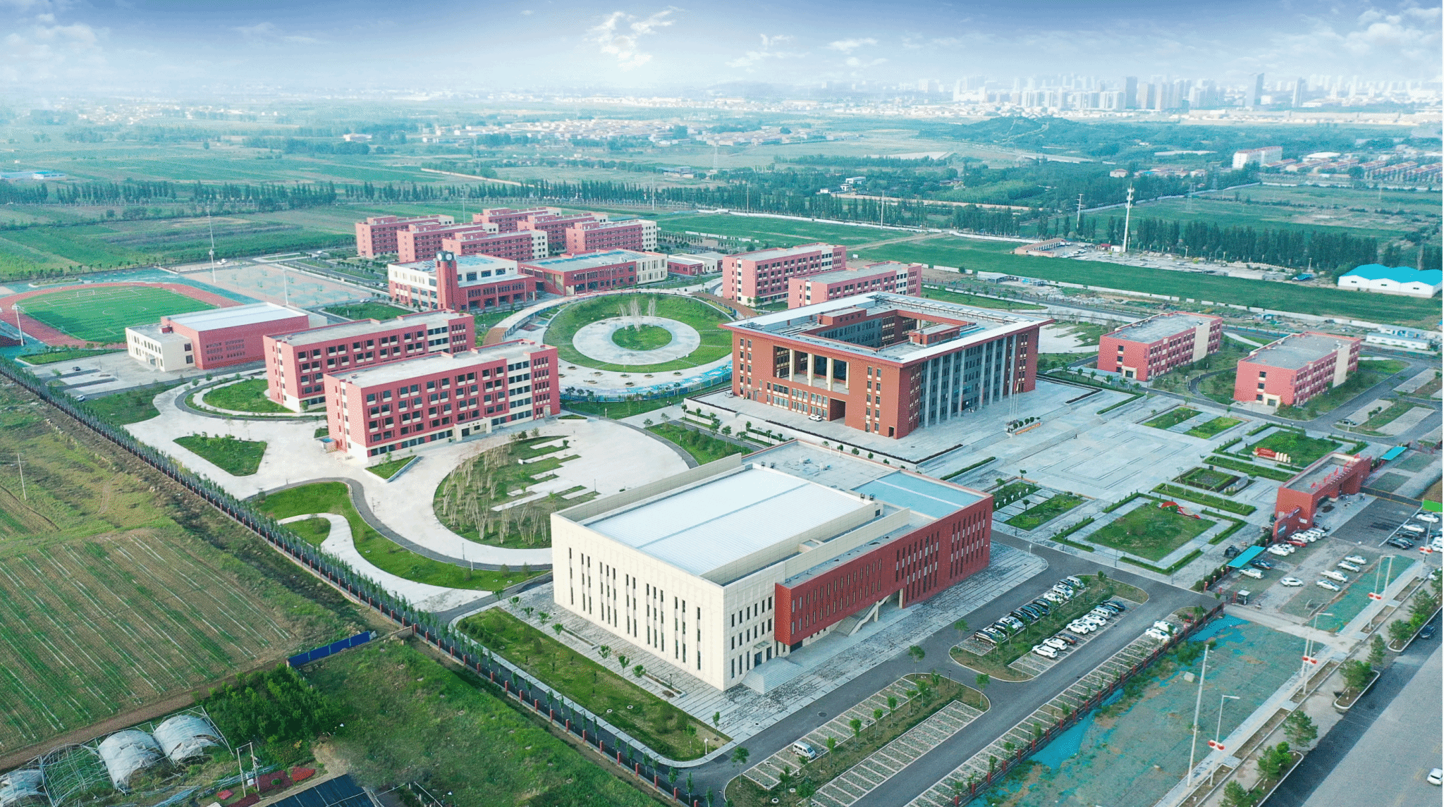 山西建投总承包公司承建的朔州市一中新校区402cc永利集团项目荣获国家优质工程奖