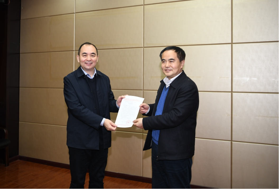 山西建投与山西综改树模区举行“五大中心”项目402cc永利集团对接会