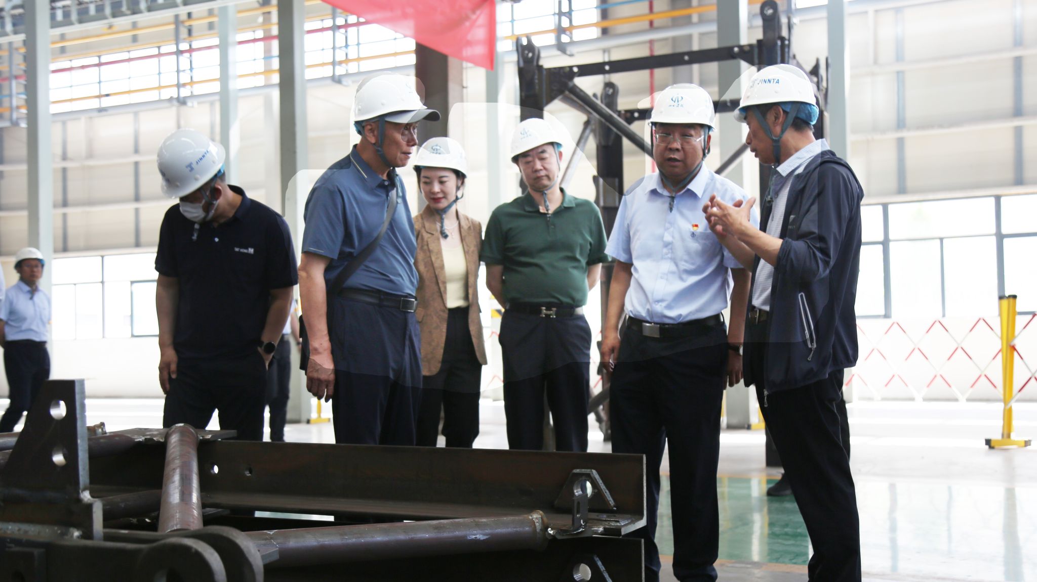 中国清静工业协会清静治理与机械租赁服务分会会长柴昭逐一行来山西建投工程机械公司调研指导-402cc永利集团
