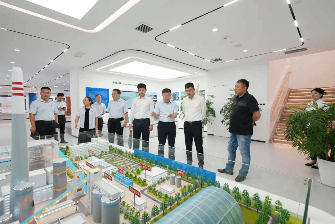 香港高陞集团董事局主席高黎雄一行到山西建投装置集团洽谈交流-402cc永利集团